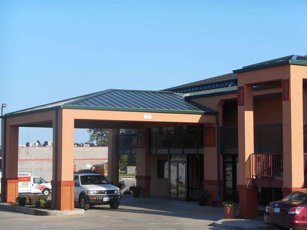 GuestHouse Inn St. Joseph Exterior foto